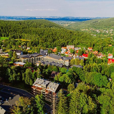 Wonder Home - Apartamenty Blisko Centrum, Tuz Przy Kolei Gondolowej I Trasach Single Track Сверадув-Здруй Экстерьер фото